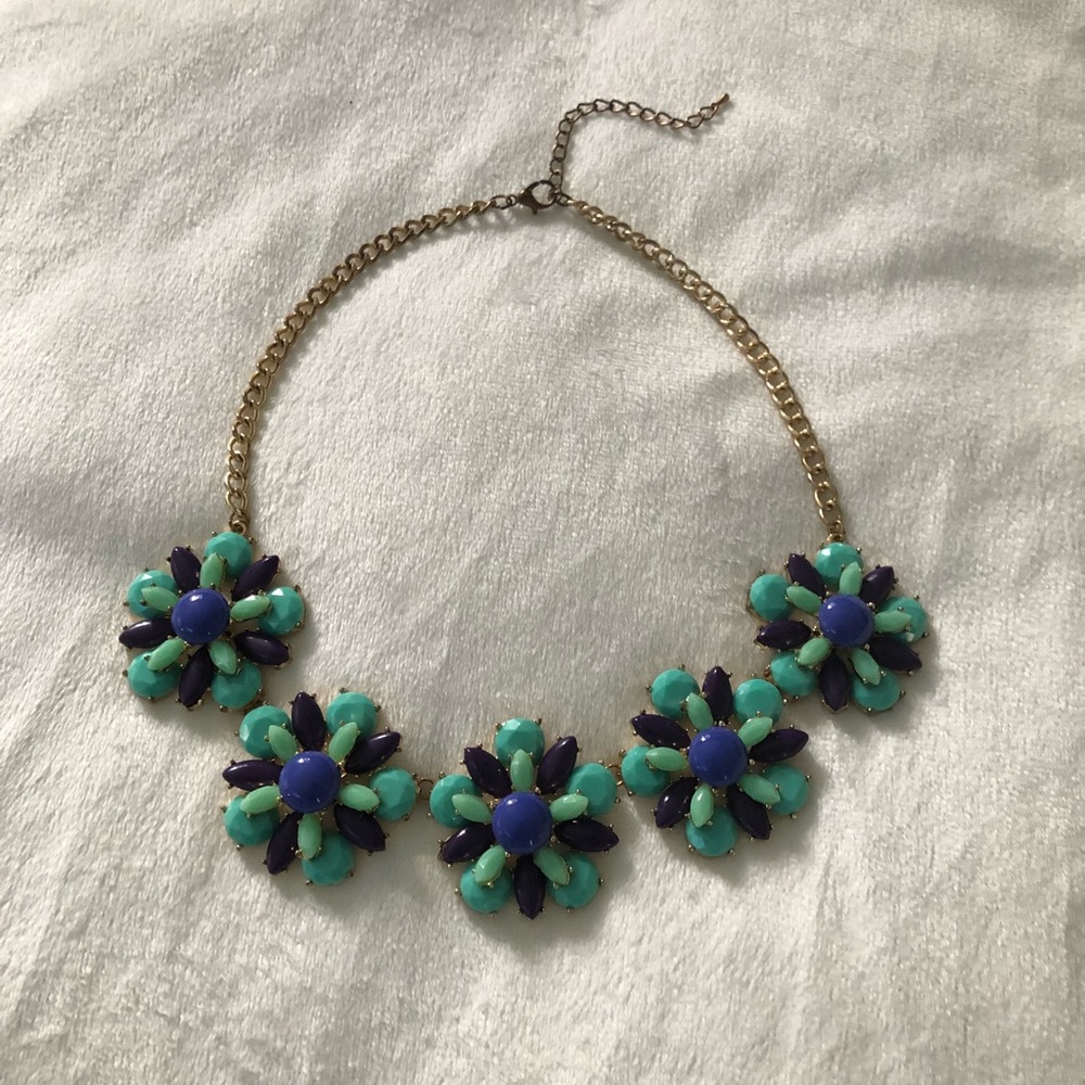 Olivia Welles Fashion Statement Necklace